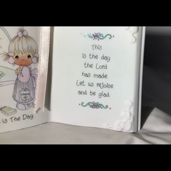 PRECIOUS MOMENTS This is the day....1993 - Picture 3 of 15